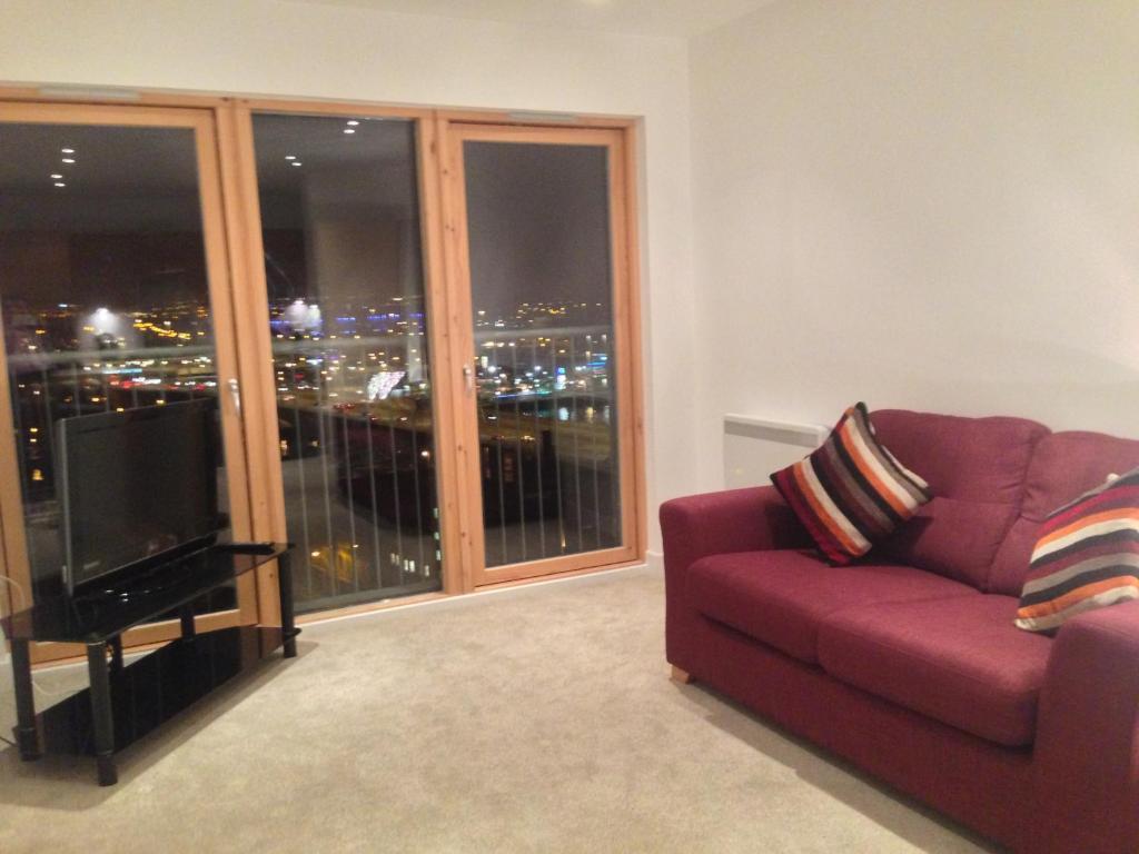 Suite 16 Glasgow Bilik gambar