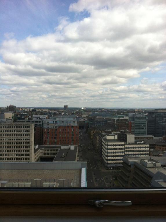 Suite 16 Glasgow Bilik gambar